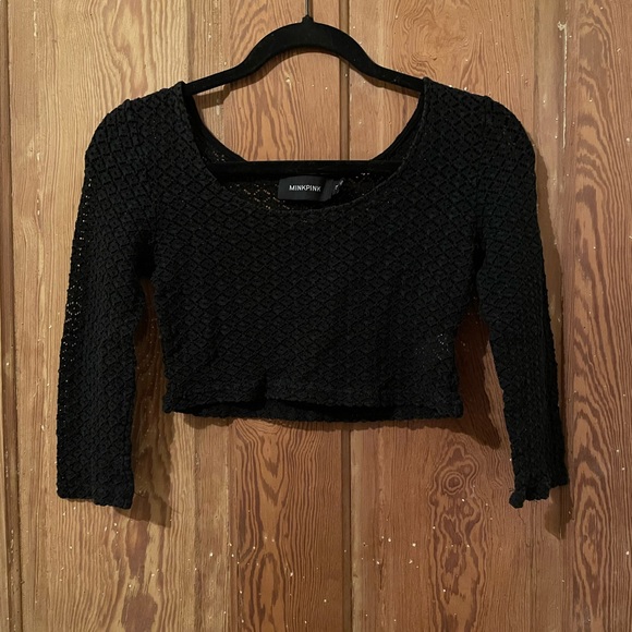COPY - ASO Miley Cyrus Minkpink cropped lace quarter sleeve top. - Picture 2 of 6